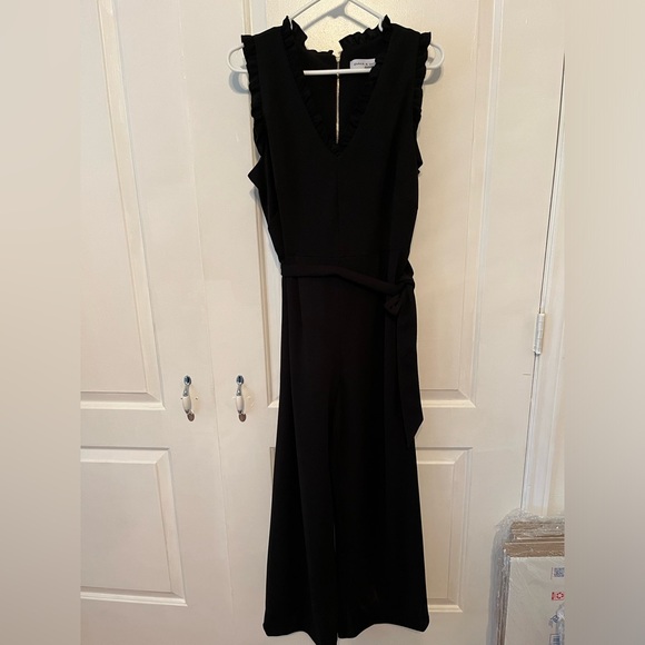 🖤 Emma & Michele black jumpsuit. Size 8. EUC. 🖤 - Picture 3 of 9